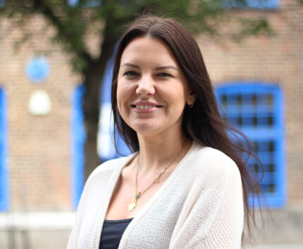 Photo of Rebecca Wood